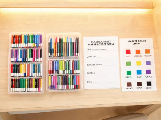 Art marker supply set